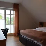 Dz/ez Lodberger Scheunencafe Hotel 5*