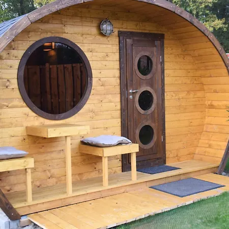 فندق Dz/ez Lodberger Scheunencafe