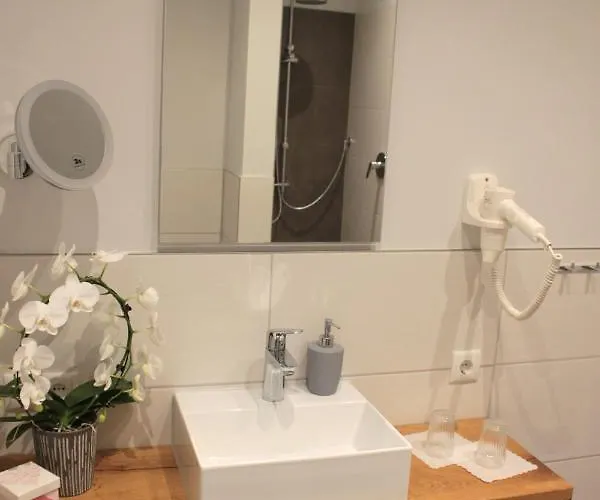 酒店 Dz/ez Lodberger Scheunencafe Loningen